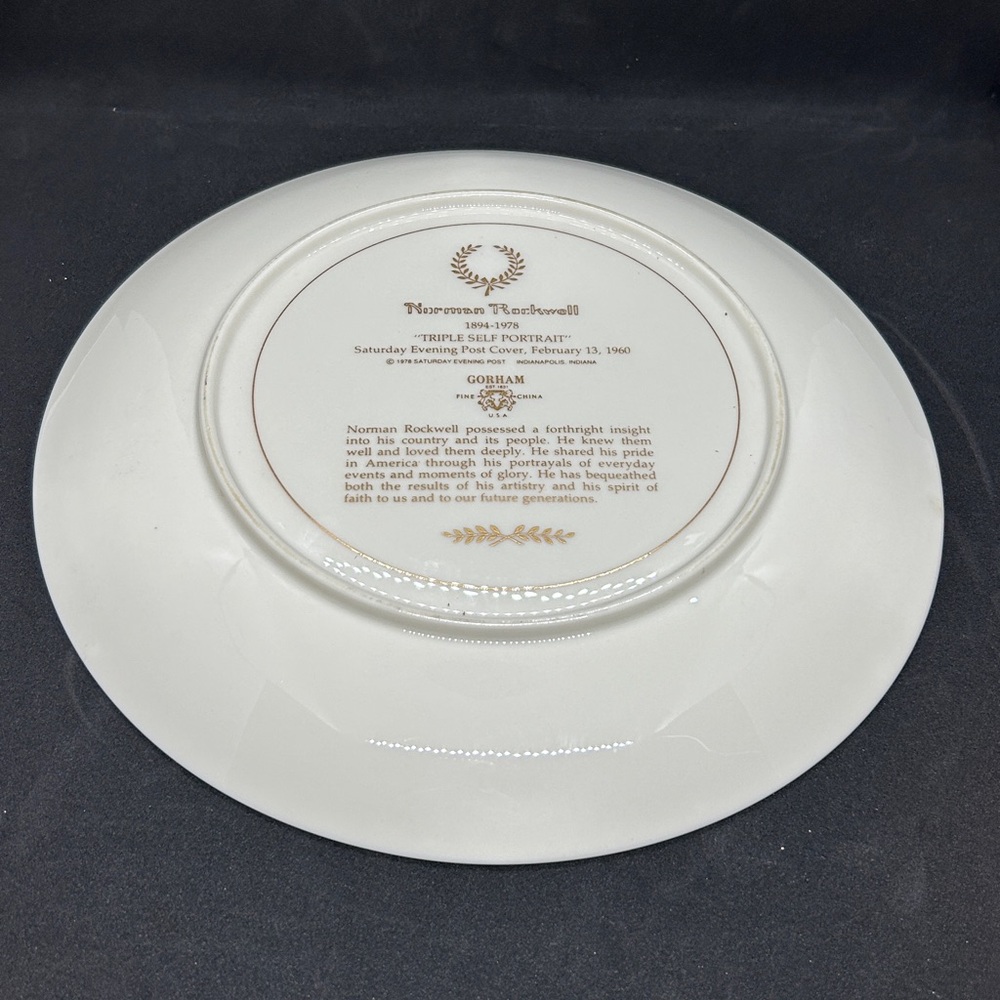 Norman Rockwell Artist at Work Plate with Blue and Red Details 10.75” inch. - Picture 6 of 7